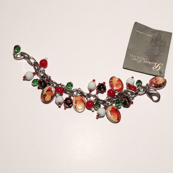 Bethany Lowe Vintage Style Christmas Picture Charm Bracelet Santa - Picture 2 of 3
